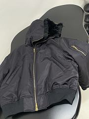 Bagsaaa Balenciaga hooded bomber jacket with a faux fur collar black - 2