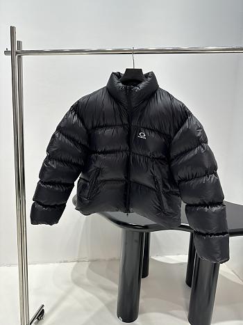 Bagsaaa Balenciaga black logo-detail puffer jacket