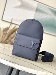 Bagsaaa LV M11601 Pilot Slingbag blue - 30cm - 1