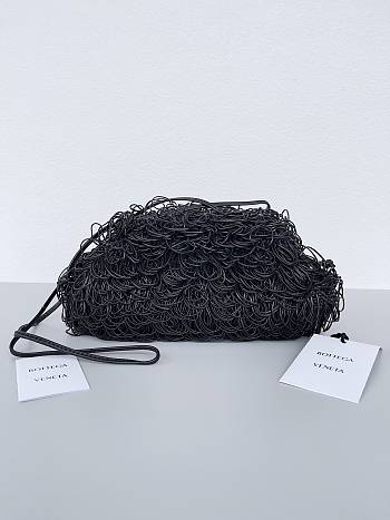 Bagsaaa Bottega Veneta The Sponge Pouch clutch bag black - 22cm
