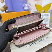 Bagsaaa LV M26256 Zippy Wallet Monogram Snowy Pearl - 19.5cm - 2