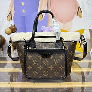 Bagsaaa LV M26315 REVERSIBLE Neverfull Bandoulière Inside Out BB Monogram Shearling - 26.5cm - 1