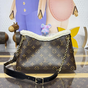 Bagsaaa M26568 LV Ski CarryAll BB Monogram Shearling - 26cm