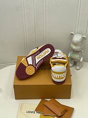 Bagsaaa LV Trainer Sneaker yellow Signature details - 3