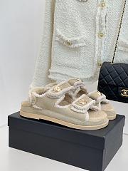 Bagsaaa Chanel Dad sandals beige & white shearling - 1