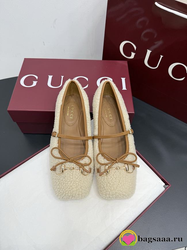 Bagsaaa Women's Gucci Horsebit ballet flat Light beige merino wool 839411  - 1