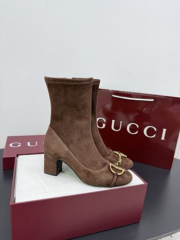 Bagsaaa Gucci Women's ankle boot with half Horsebit 849549 brown suede