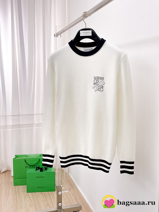 Bagsaaa Loewe Anagram sweater in a wool blend with contrast striped white - 1