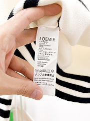 Bagsaaa Loewe Anagram sweater in a wool blend with contrast striped white - 4