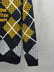 Bagsaaa Louis Vuitton Wool Blend Pullover with the Damier Argyle motif - 4