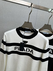 Bagsaaa Prada sweatshirt white long sleeves - 2