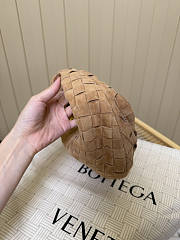 Bagsaaa Bottega Veneta Jodie bag in beige suede - 26cm - 4