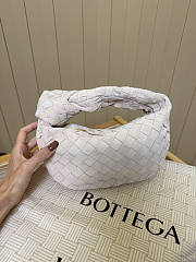 Bagsaaa Bottega Veneta Jodie bag in white suede - 26cm - 1