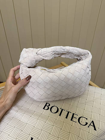 Bagsaaa Bottega Veneta Jodie bag in white suede - 26cm