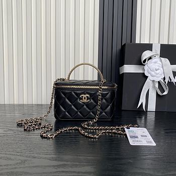 Bagsaaa Chanel Long Vanity with Chain AP4842 Black - 17cm