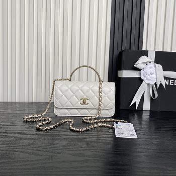 Bagsaaa Chanel Clutch with chain AP4831 White - 18.5cm