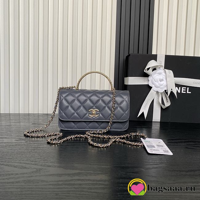 Bagsaaa Chanel Clutch with chain AP4831 Gray - 18.5cm - 1