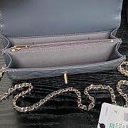 Bagsaaa Chanel Clutch with chain AP4831 Gray - 18.5cm - 2