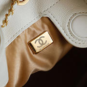 Bagsaaa CHANEL 25 Medium Backpack AS5600 White Caviar - 23cm - 3