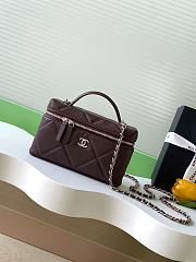 Bagsaaa Chanel Vanity with Chain AP4936 Dark Brown - 19.5cm  - 1