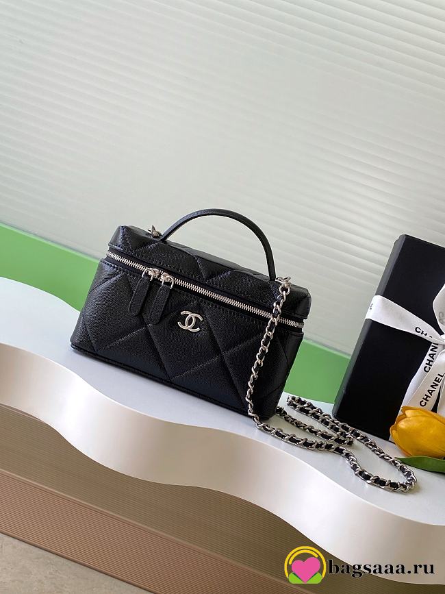 Bagsaaa Chanel Vanity with Chain AP4936 Black - 19.5cm  - 1