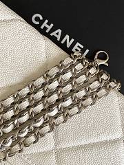Bagsaaa Chanel Vanity with Chain AP4936 White - 19.5cm  - 4