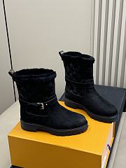 Bagsaaa Louis Vuitton Territory ankle boot in black - 2
