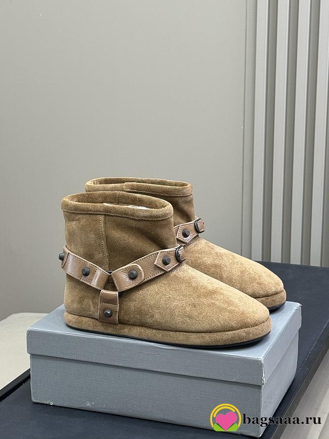 Bagsaaa Balenciaga Alaska studded-strap soft boots in beige calf suede - 1