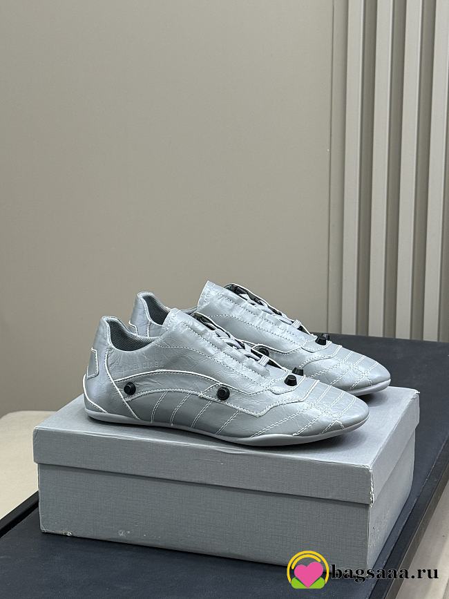 Bagsaaa Balenciaga City sneaker in silver metallic leather - 1