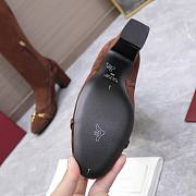 Bagsaaa Gucci Women's boot with half Horsebit 851420 dark brown suede - 2