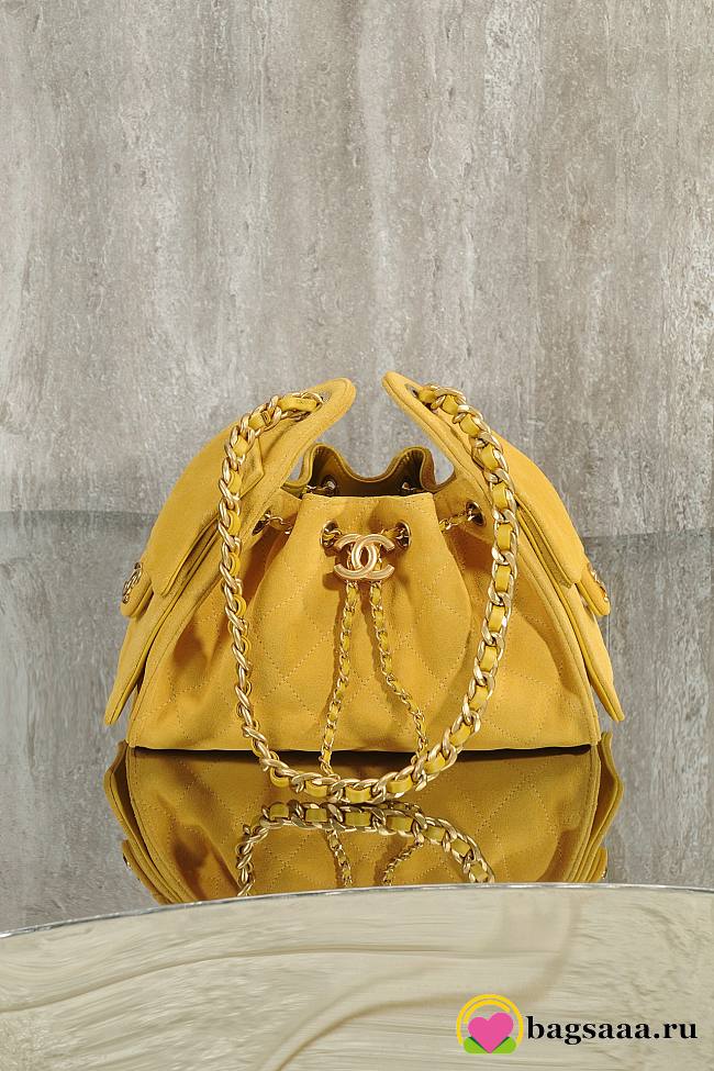 Bagsaaa CHANEL 25 Mini Handbag AS5631 Yellow Suede - 22cm - 1