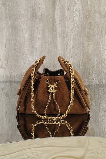 Bagsaaa CHANEL 25 Mini Handbag AS5631 Brown Suede - 22cm