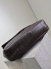 Bagsaaa YSL Calypso large in grained lambskin 777399 ARABICA - 38cm - 2