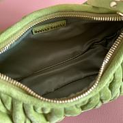 Bagsaaa Miu Miu Wander matelassé suede bag 5BC125 green - 20cm - 4