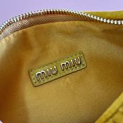 Bagsaaa Miu Miu Wander matelassé suede bag 5BC125 yellow - 20cm - 2