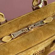 Bagsaaa Miumiu Arcadie padded suede top-handle bag 5BB142 yellow - 22cm - 4