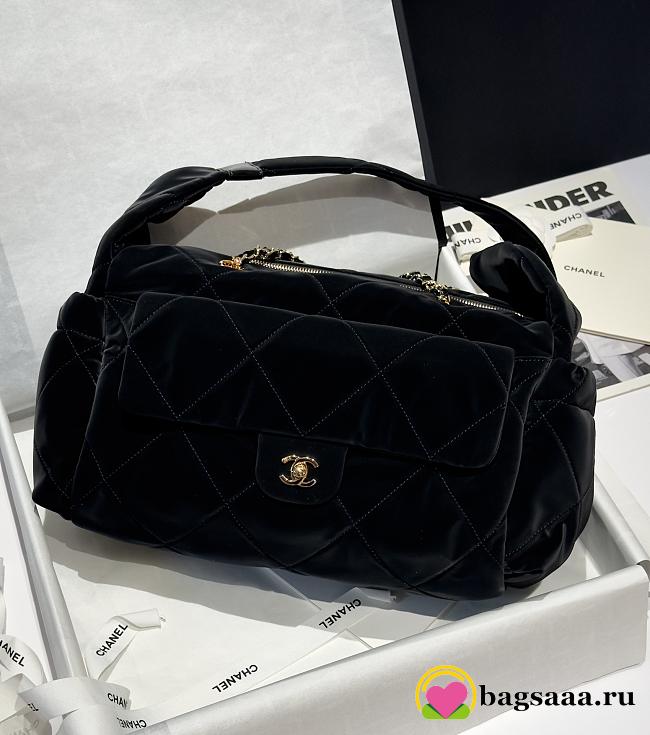 Bagsaaa Chanel Maxi Bowling Bag AS5716 Black Velvet - 46cm - 1