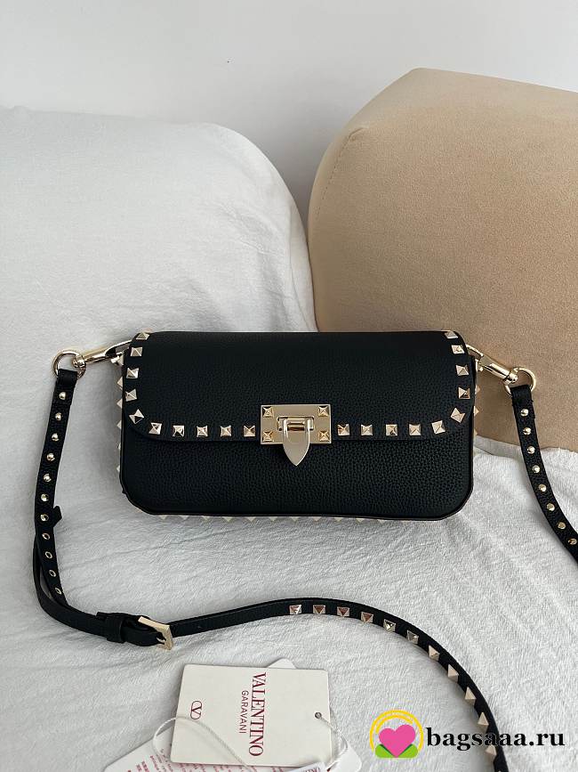 Bagsaaa Valentino Garavani Rockstud crossbody bag black - 24cm - 1