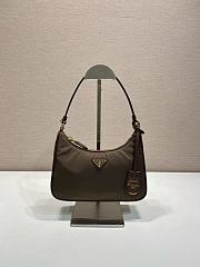 Bagsaaa Prada Re-Edition 2005 Re-Nylon and Saffiano mini bag 1N204X brown - 22cm - 1