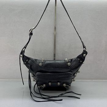 Bagsaaa Balenciaga Le Cagole leather belt bag in black & silver - 42cm
