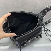 Bagsaaa Balenciaga Le Cagole leather belt bag in black & silver - 42cm - 2