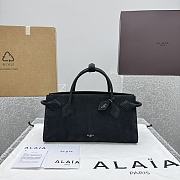 Bagsaaa Alaïa Le Teckel tote bag in black suede - 30cm - 1