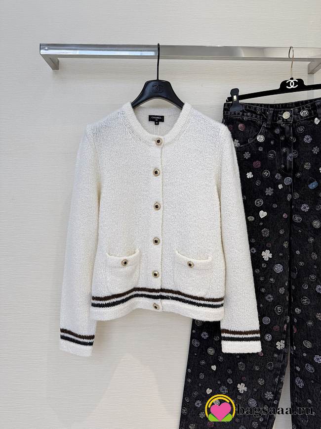 Bagsaaa Chanel Cardigan Cashmere & Alpaca Colours White P79705 - 1