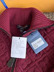 Bagsaaa Louis Vuitton Monogram Jacquard Fleece Jacket in wine - 2