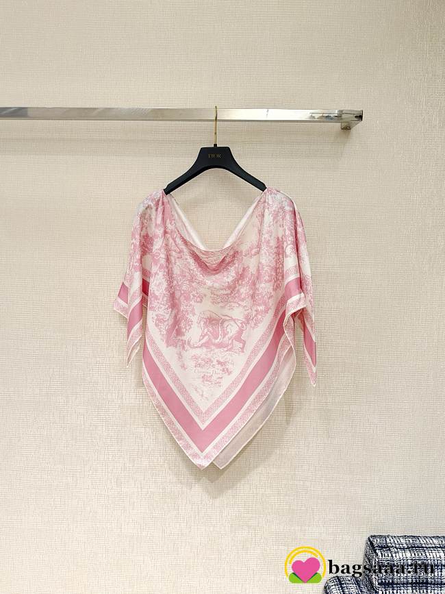 Bagsaaa Dior Toile de Jouy Sauvage Dior Silk Top Ecru and Pink Silk Twill - 130 x 66 cm - 1
