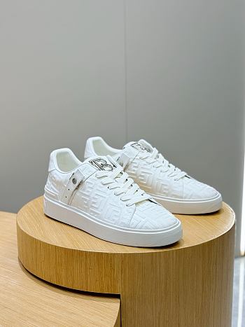 Bagsaaa Balmain white monogram-embossed leather sneakers