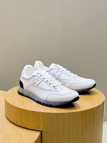 Bagsaaa Hermes Trail sneaker white