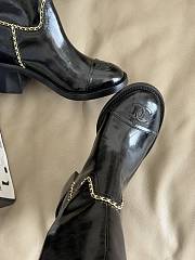 Bagsaaa Chanel mid-calf boots in black patent leather with cap toes - 4