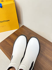 Bagsaaa Louis Vuitton Ruby Flat Ankle Boots in white - 4