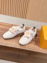 Bagsaaa Louis Vuitton LV Sneakerina sneaker ballerinas in taupe suede - 1